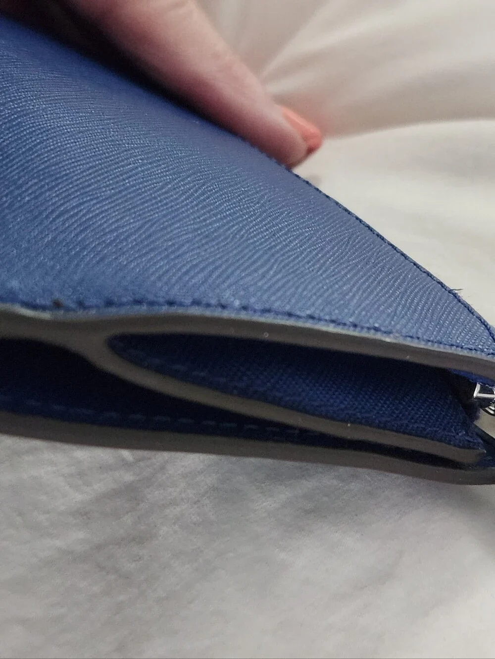Michael Kors Jet Set Travel Saffiano Leather Bifold Zipper Wallet Blue